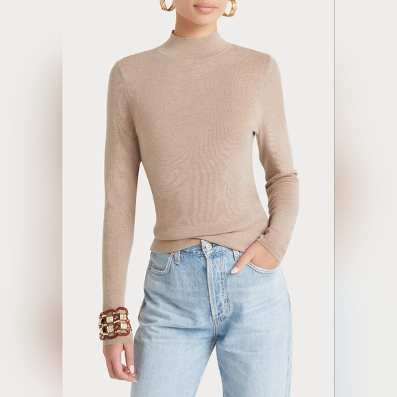 American Eagle Outfitters Tops - 5 For $25✨️American Eagle Small Beige Longsleeved Brown Turtleneck Cropped Top
